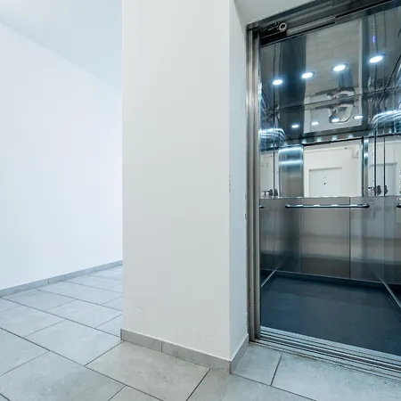 Apartamento Centrum 60m2 4 Beds *